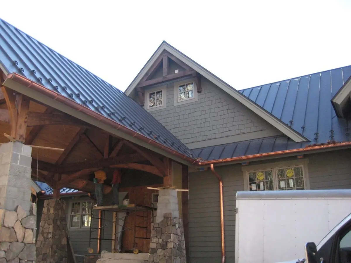 Craftsman Roofing team delivering quality roofing work in Crescent Park